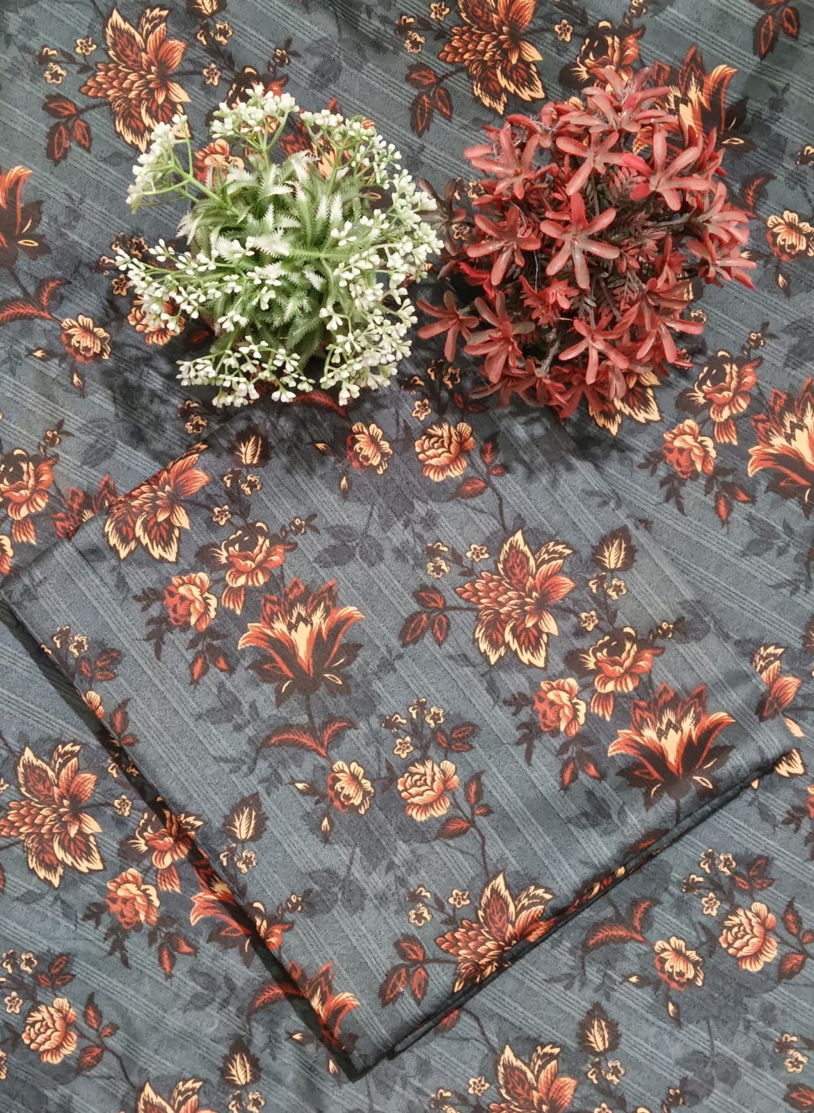 DORIYA LAWN PRINTED 2PC